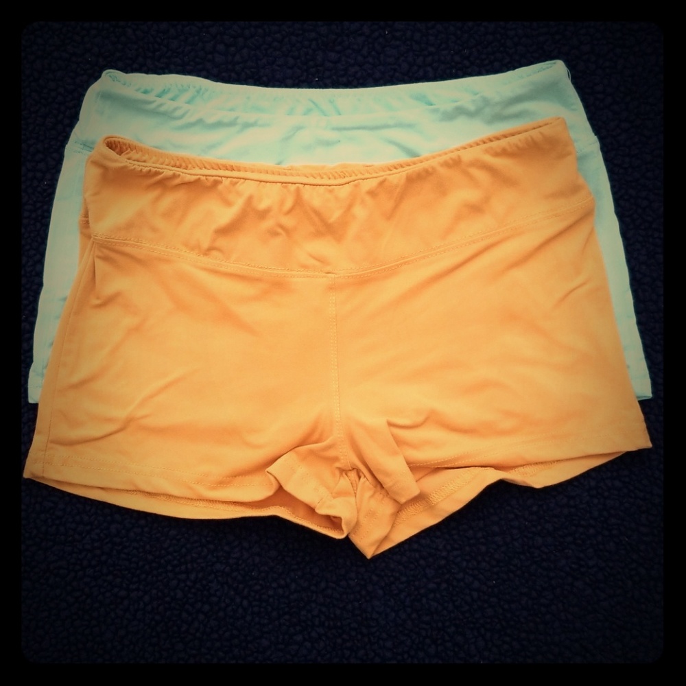Yoga shorts